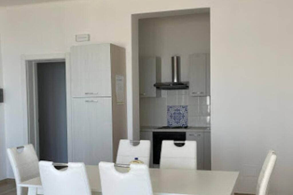 Viva Vista Mare Trilo Primo Piano Apartment Porto Cesareo Exterior photo